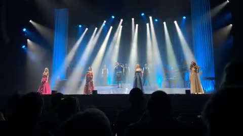 Celtic Woman LIVE with the last 4 songs of the ‘Homecoming’ show at The Marina Civic Center.