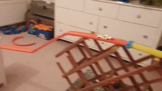 Hot wheels epic 70 foot track run