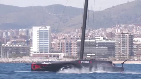 Alinghi Red Bull AC75 Launch, Splash, Tow and Sail.Quantum Sails Italy Vittorio d'Albertas' review.