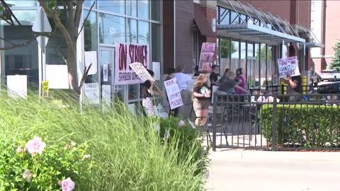 Genesee St. Starbucks Workers Go On Strike