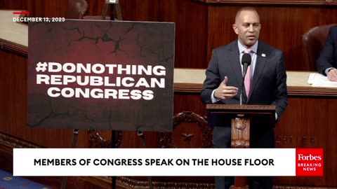 BREAKING NEWS- Hakeem Jeffries Defends President Biden From Impeachment Inquiry On The House Floor