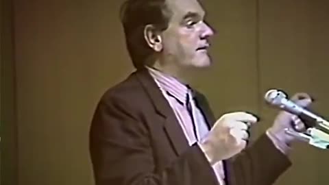 David Irving - "Churchill's War" [1986] Toronto Ontario Canada Lecture