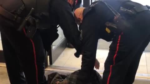 Cops torture unarmed Canadian man