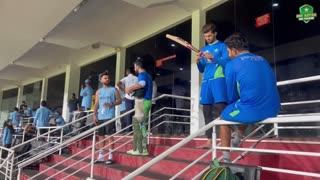 Virat Kohli Meet Pakistani pacer Haris Rauf #viratkohli #harisrauf