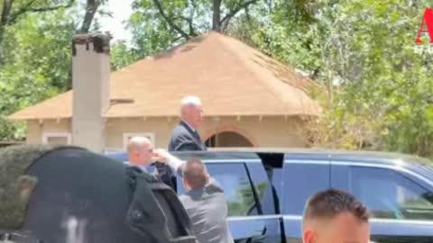 Running bitch Biden Was Supposed to Meet Uvalde Residents, But Fled When They Booed and Chanted “Do Something! ...