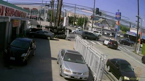 LAPD release video of an accident that resulted in the death of a 27-year-old man from London