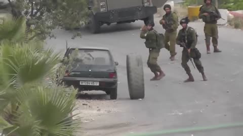 Instant Karma: Israeli Army vs. Palestinian Tire: 0-1