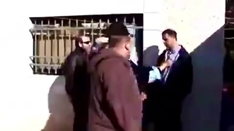 Palestinian elderly lady get evicted from her own house for Zionists