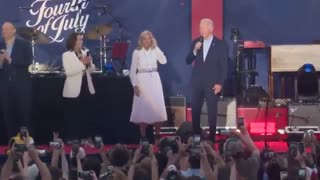 🚨BIDEN just said : "Ho, ho, ho!" After Kamala thank him for being President