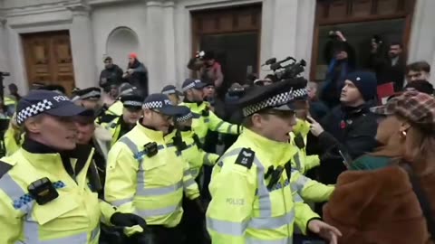 Tommy Robinson arrested for causing alarm and distress at the antisemitic Marching in London