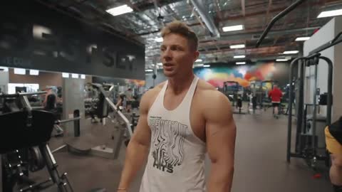 TRAINING BACK & BICEPS + CLASSIC PHYSIQUE?