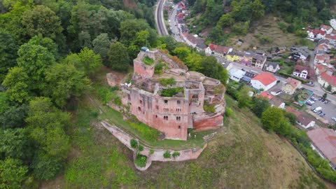 Frankenstein (Pfalz) Castle / DJI Mavic Air 2 Drone Video