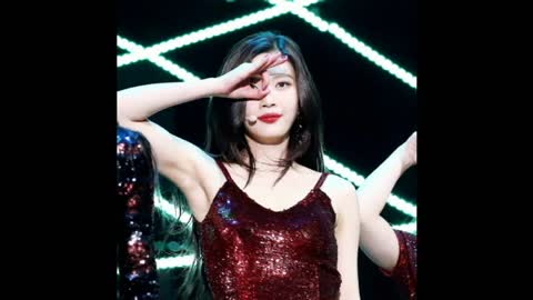 Red Velvet's Joy Is A Red Dress Goddess!!