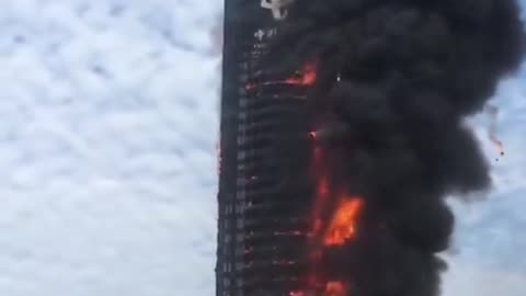 Major fire breaks out at skyscraper in Changsha, China