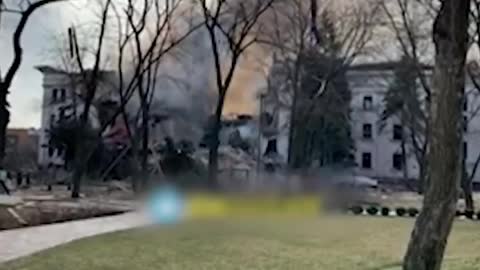 esercito ucraino bombarda ucraini