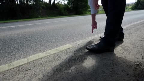 Luminous road markings light up Australia's outback