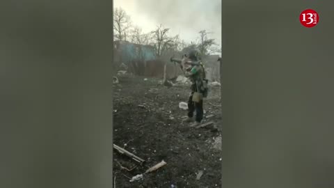 Ukrainian fighters shell destroyed house that sheltered Russians in Bakhmut -House explodes, burns