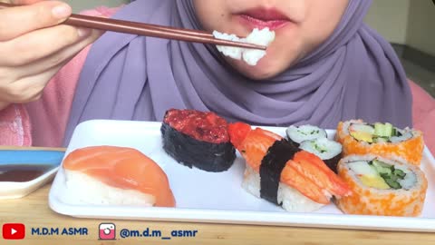 ASMR (MCDONALD ) SUSHI Platter 寿司- No talking - Eating sounds real sounds