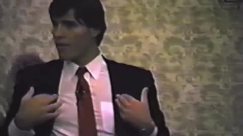 Tony Robbins in his late 20s
