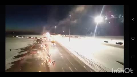Canadian Patriots set off Fireworks last night as Convoy Rolls Thru #BearHUG