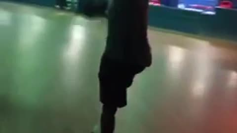 White shirt skating rink one leg fall fail