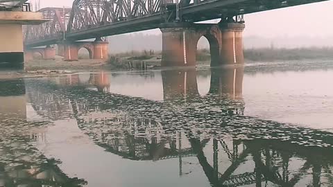 Indian bridge Yamuna video