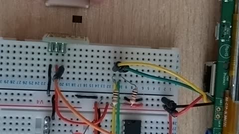 UPTS - Testing a Hall-Effect Sensor SS-33 (STM32F746)