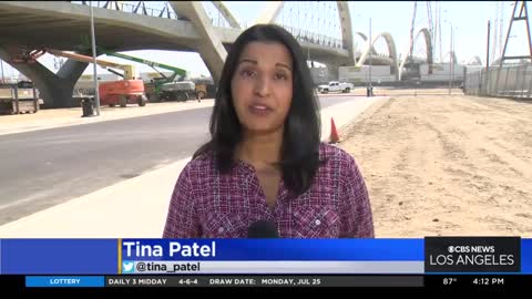 What do Los Angeles officials do next to control street takeovers on 6th Street Bridge