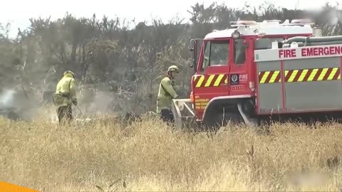 🔥🚨 Urgent Update: The Port Hills blaze in New Zealand continues for the third consecutive day