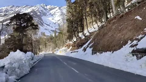 Snow, sky and serenity - India Manali Winding Roads