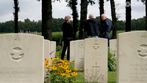 Arnhem Oosterbeek War Cemetery