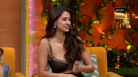 'Butter Chicken' खाना पसंद करती है Nora Fatehi _ The Kapil Sharma Show _