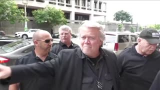 Steve Bannon statement entering court