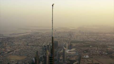 Burj Khalifa Pinnacle Base JUMP - 4K | Therealgame Official ••••