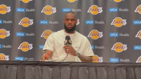 LeBron on what each of the Lakers’ trade deadline acquisitions provide the team