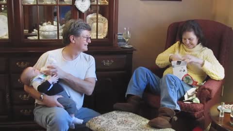 Grandparents Have Heartwarming Pregnancy Announcement Reaction