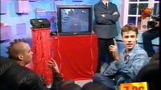 First UK TV showing of the original Microsoft XBox - Christmas 2001