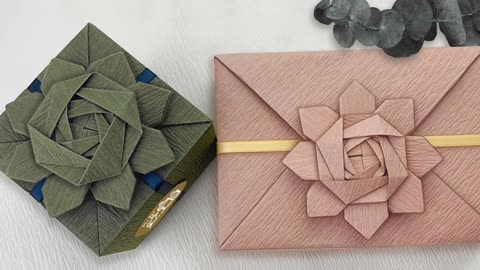 DIY Gift Wrapping - Gift Packing With Origami Flower Camellia Flower