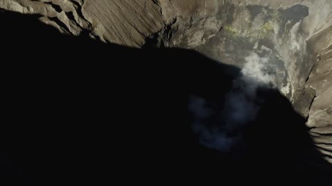 Hilarious Drone footage of lively volcanic crater gives goosebumps