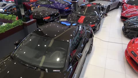 Lamborghini VENENO ROADSTER, SIAN, Bugatti DIVO, CHIRON, McLaren SENNA, PAGANI - VIP MOTORS DUBAI