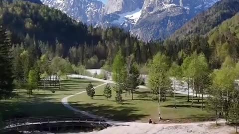 The magical Lake Jasna in Slovenia 🇸🇮