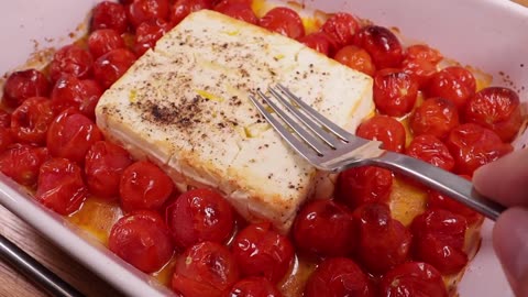 Recipe for pasta with feta cheese and cherry tomatoes