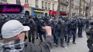 Μαζικές διαδηλώσεις κατά της μεταρρύθμισης του συνταξιοδοτικού συστήματος στην Γαλλία