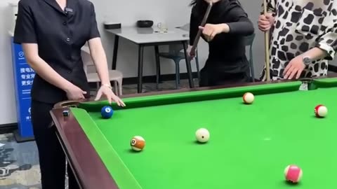 Funny video billiards million views 😂😂