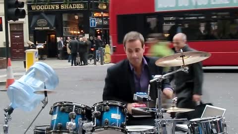 Best Drummer - Street Musician - Street Talent - Drumming @ Liverpool Street Station - Oded Kafri