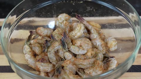 The Most Flavorful Garlic Butter Shrimp Ever | Quick & Easy Dinner Recipe