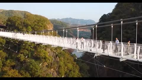 The Longest Glass Bridge in the World Has Been Opened, Dare to try