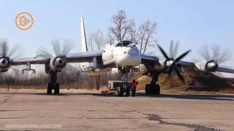 Russian in Big Trouble, Tupolev long-range Bomber Burns!