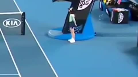Rafael Nadal accidentally hit the ball while playing on the head of the helper girl