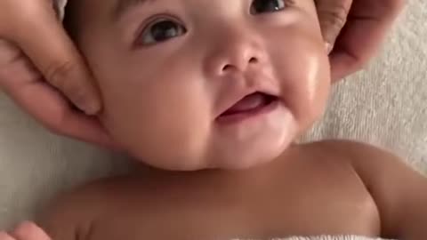 CUTENESS OVERLOAD!! BABY GIRL FACE SPA😍(Baby massage)